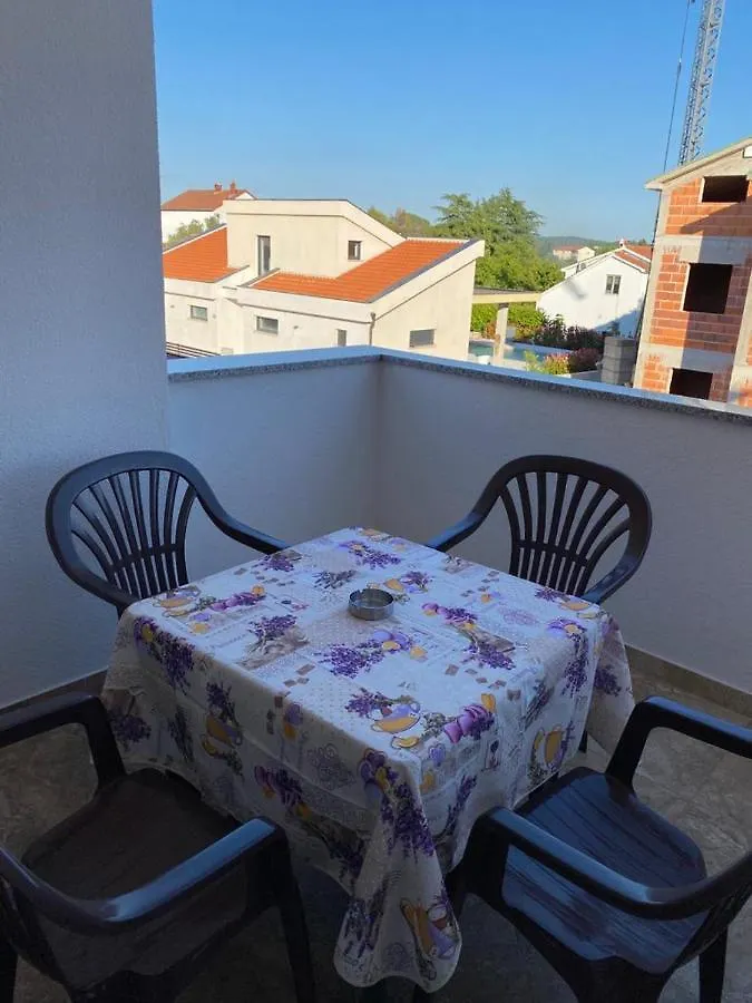 Apartments Ivana With The Pool Rovinjsko Selo