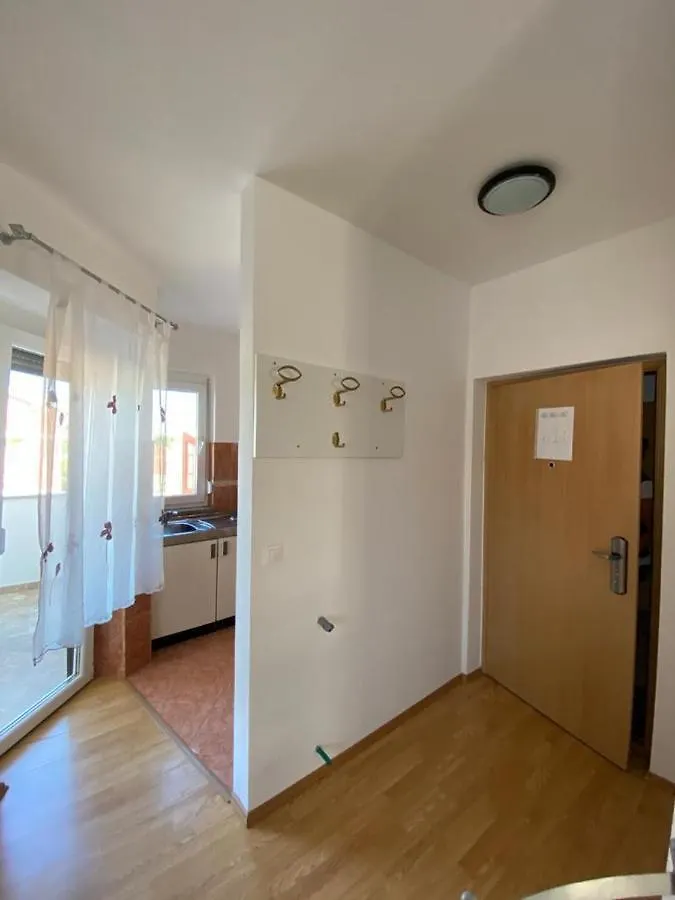 Apartments Ivana With The Pool Rovinjsko Selo