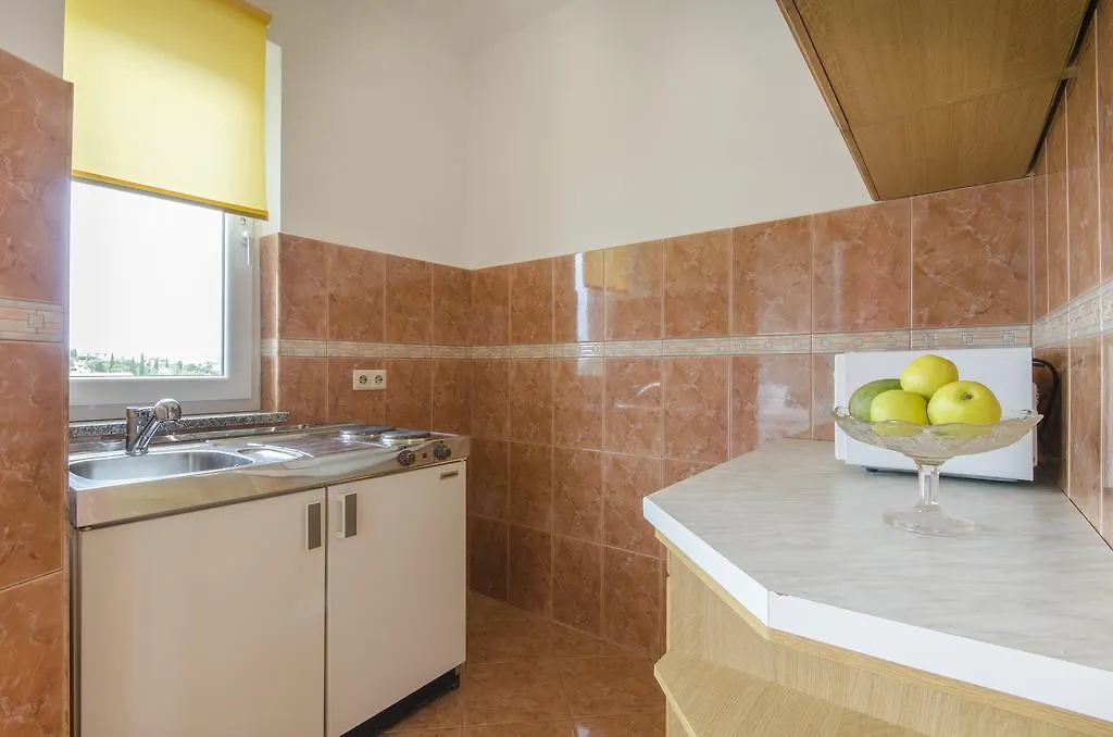 Apartments Ivana With The Pool Rovinjsko Selo